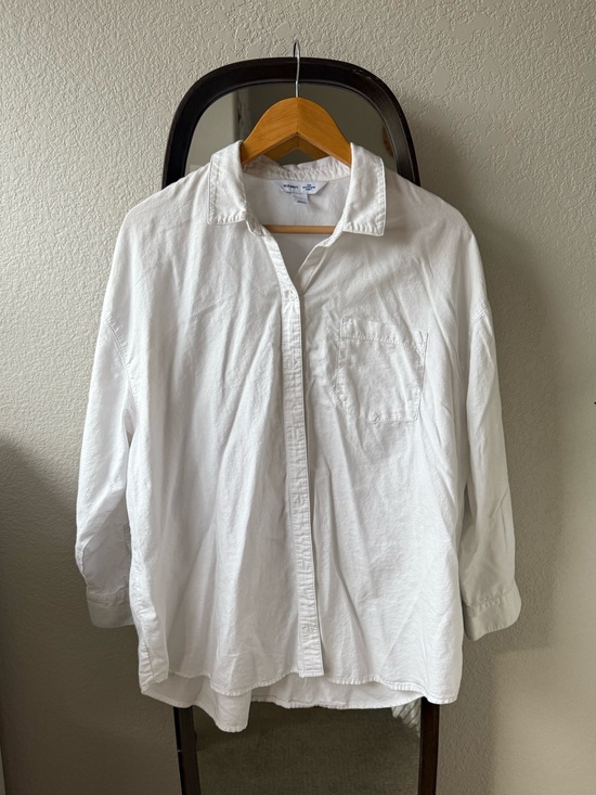 Old Navy Tops - Old Navy White Classic Long Sleeve Button-Down Shirt - Size Large